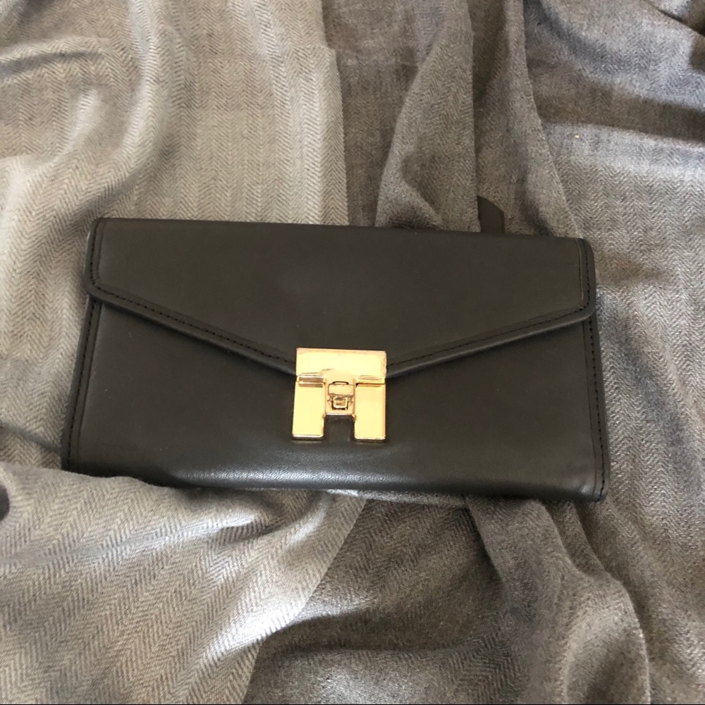 Tommy Hilfiger Black Leather Wallet